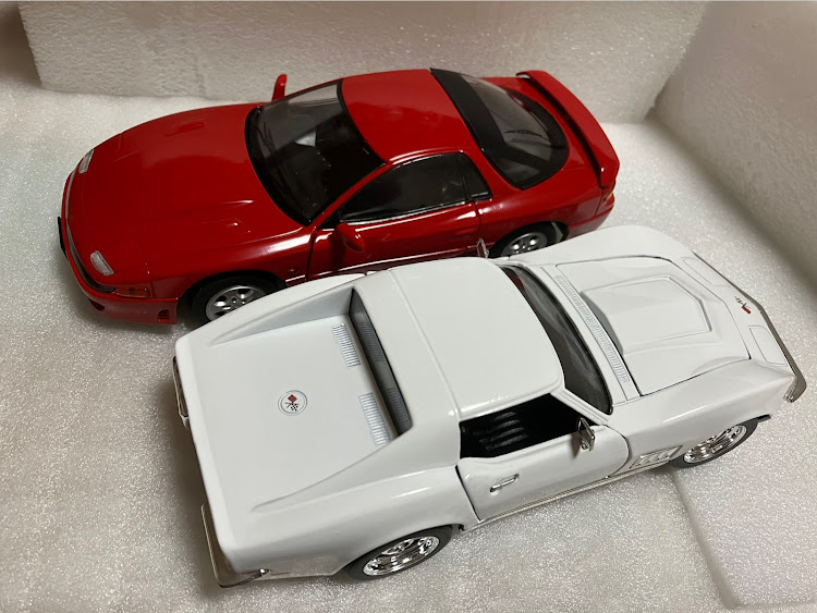 GTOのお馴染みお茶🍵シリーズ・トヨタ2000GTをリペア・もどきの職人芸が炸裂！・そしてもう一台1/24・黒ラインに関するカスタム事例の投稿画像11枚目
