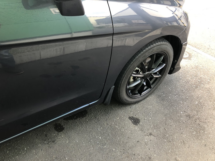 エディックスの洗車・DIY・ホイール交換に関するカスタム事例の投稿画像2枚目