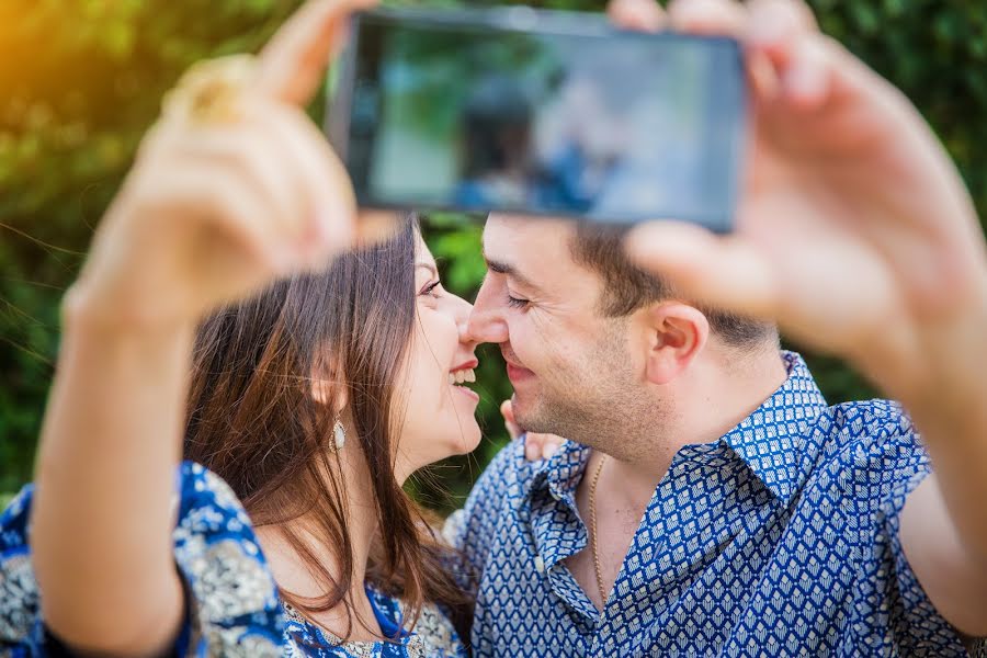 Fotógrafo de casamento Oksana Deynega (deinegastudio). Foto de 15 de março 2015