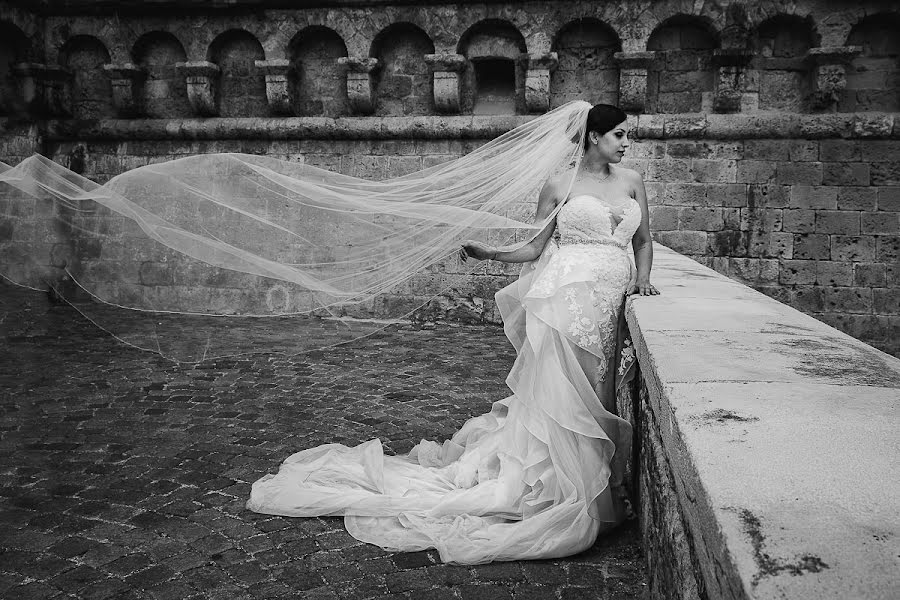 Fotografo di matrimoni Fabio Tinelli (fabiotinelli). Foto del 25 luglio 2023