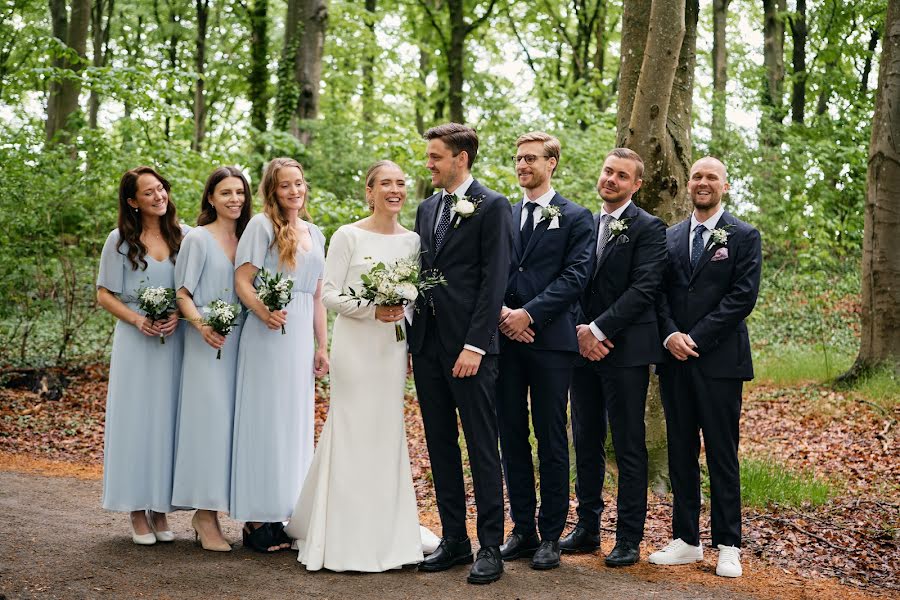 Jurufoto perkahwinan Rasmus Kivinen (rkivinenphoto). Foto pada 4 Mei 2023