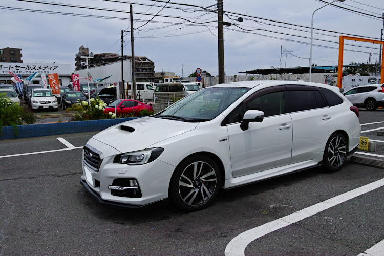 レヴォーグのドライブ・洗車・あじさい・利久・日帰りに関するカスタム事例の投稿画像3枚目