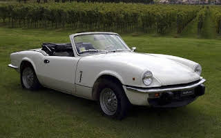 Triumph Spitfire 1500 Rent Emilia-Romagna