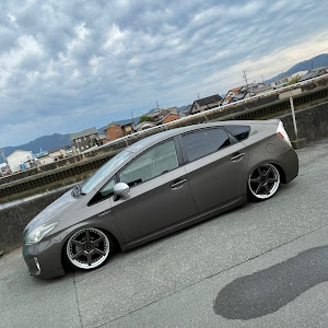 プリウス ZVW30