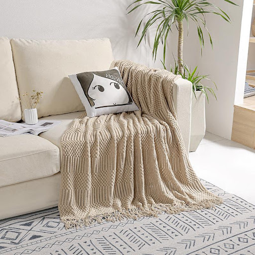 Title 20, Tassel Knitted Office Air Conditioner Nap Blank...