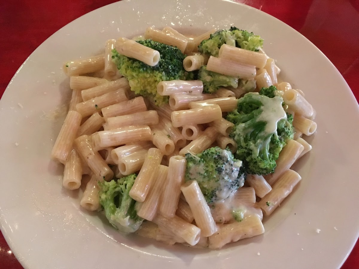 Fettuccine with broccoli