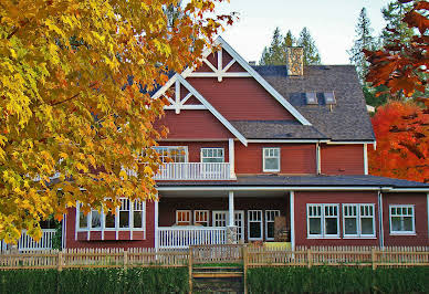 Farmhouse with garden 15