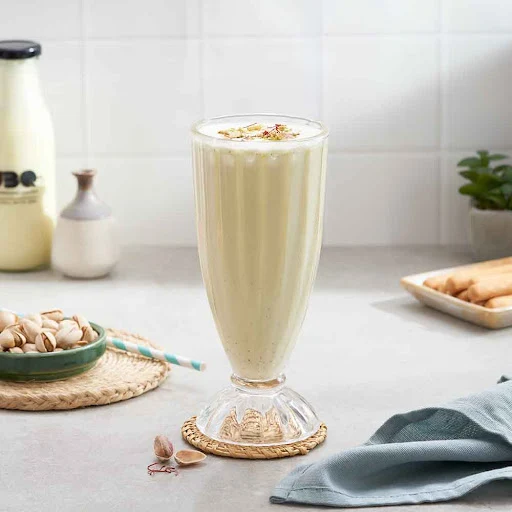 Kesar Pista Milkshake