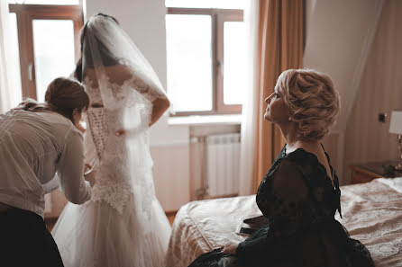 Wedding photographer Galina Dobrydina (dodrydina). Photo of 24 February 2019