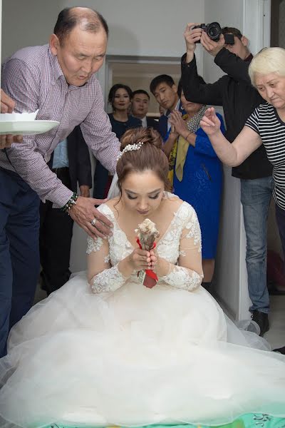 Fotógrafo de casamento Karina Garifullina (garifullinakari). Foto de 5 de janeiro 2019