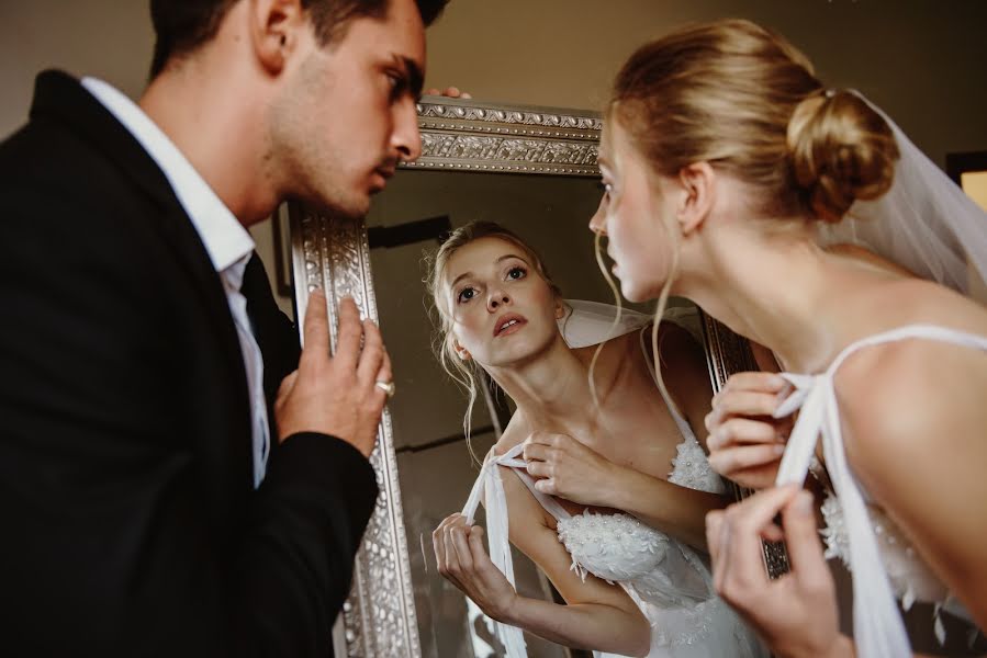 Fotografo di matrimoni Nataliya Zakharova (valky). Foto del 15 giugno 2020