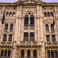 Palazzo in Piazza Unità a Trieste di 