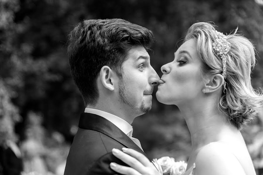 Fotógrafo de casamento Sergey Gavaros (sergeygavaros). Foto de 6 de abril 2018