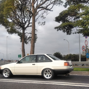 カローラレビン AE86