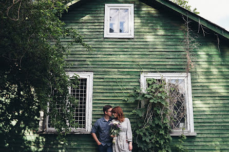 Fotografo di matrimoni Elena Radion (helencurly). Foto del 14 agosto 2017