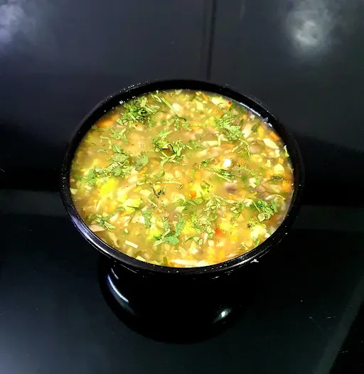 Veg Manchow Soup [500 Ml, 1 Bowl]