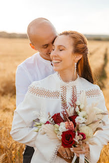婚禮攝影師Angelina Zotova（zooootovaph）。2022 10月17日的照片
