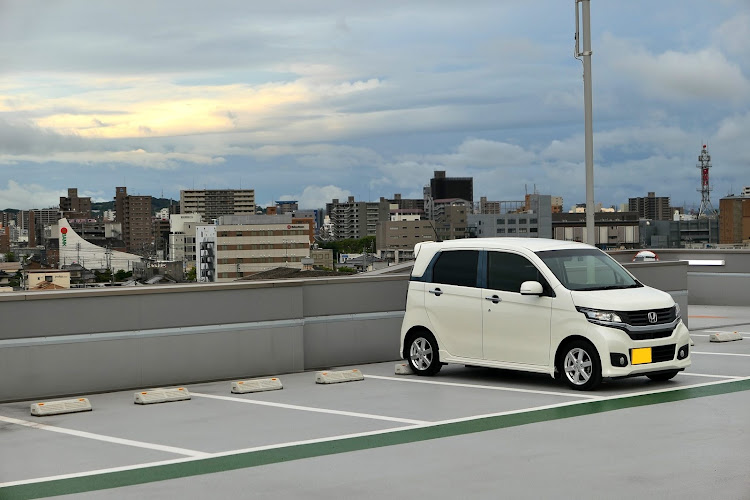 N-WGN カスタムの岡山・車検・代車・木下大サーカス・北長瀬駅に関するカスタム事例の投稿画像6枚目