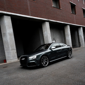 RS5 クーペ B8