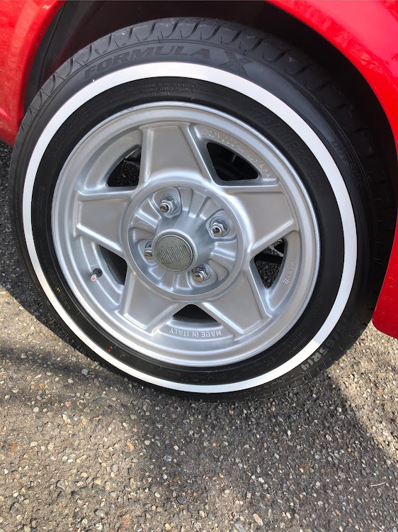 サニートラックのサニトラロング・ホワイトリボンタイヤ・犬山城とコラボ🏯・MR-Sセンターコンソール・クロモドラに関するカスタム事例の投稿画像2枚目