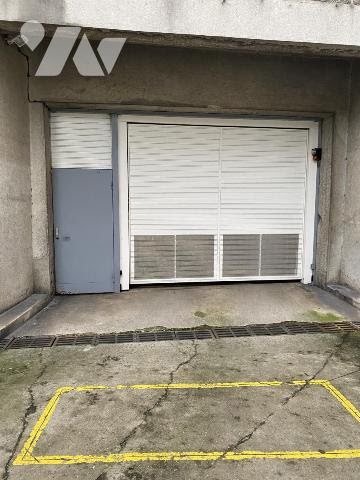 Vente parking   à Amiens (80000), 15 000 €