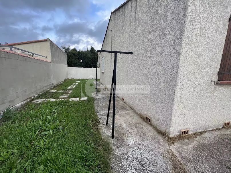 Location  maison 4 pièces 90 m² à Fourques (30300), 1 282 €