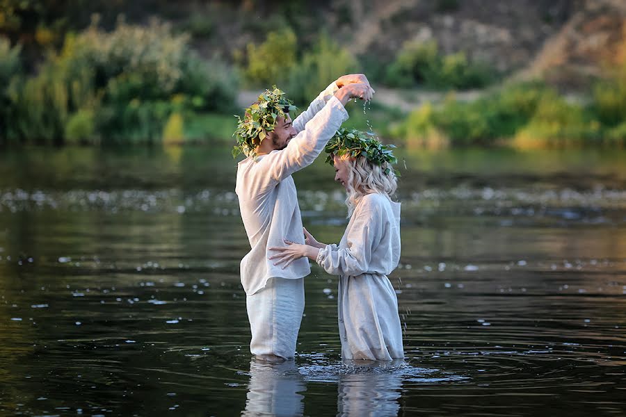 Svatební fotograf Veronika Koroleva (verofotonika). Fotografie z 25.srpna 2018