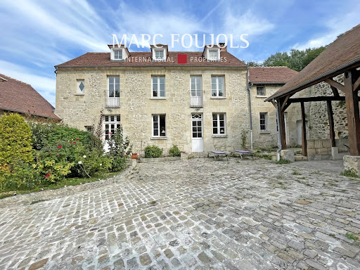 Maison avec piscine 1