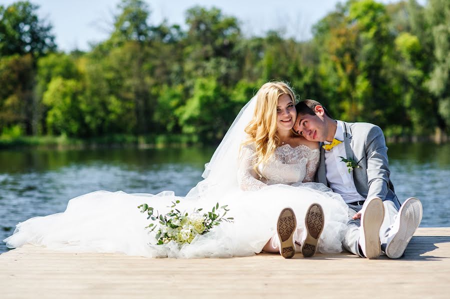 Fotografo di matrimoni Alena Dmitrienko (alexi9). Foto del 17 marzo 2018