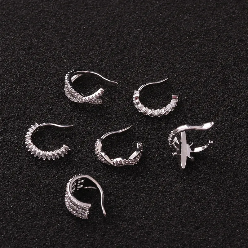 Title 3, Boucles doreilles piercing cartilage en forme ...