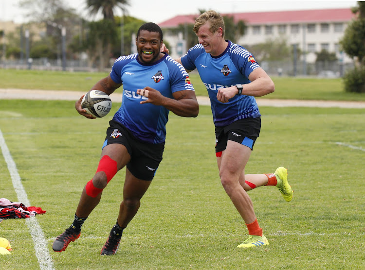 BIG IMPACT: Sibusiso Sithole, left, will be aiming to make a difference when he turns out for the Isuzu Southern Kings against Benetton in Treviso, Italy, on Saturday