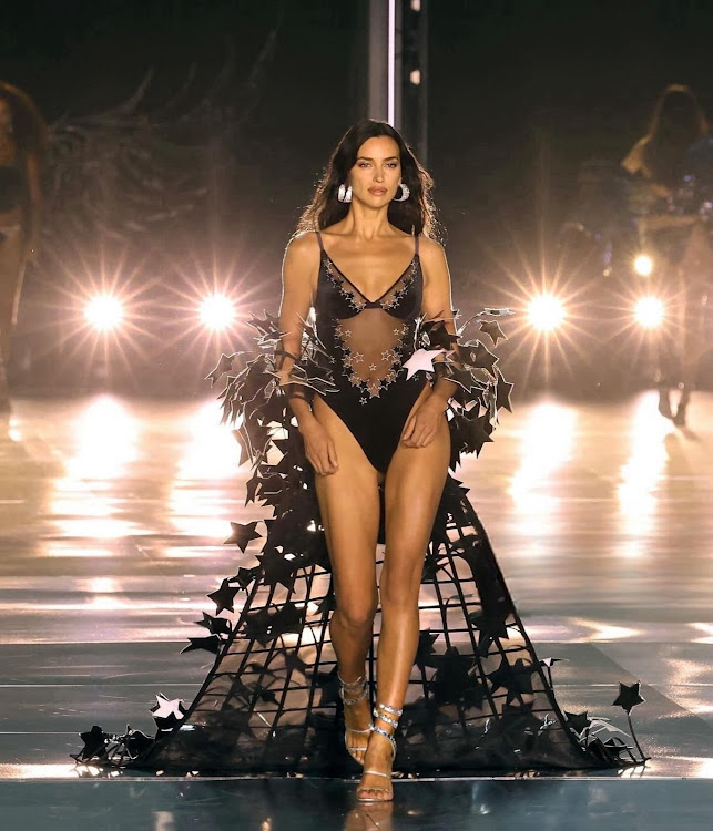 インサイトの霜降・星空撮影・スター・irina shayk・イリーナ･シェイクに関するカスタム事例の投稿画像7枚目