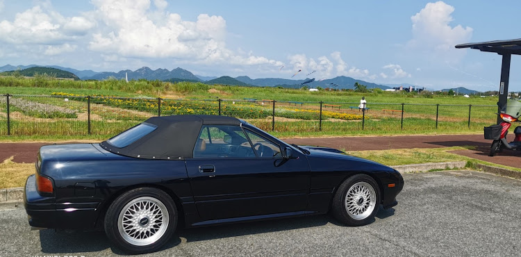 RX-7のRX-7・ドライブ・ソフトクリームに関するカスタム事例の投稿画像2枚目