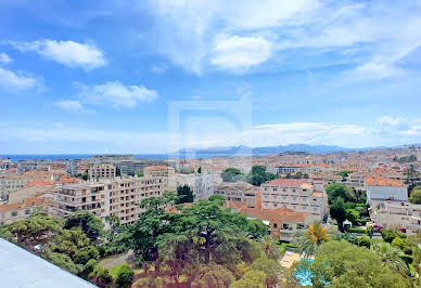 Apartment with terrace 2