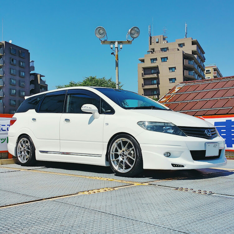 パートナーのエムズガレージ・レッドメモリー・洗車・BBS・エアウェイブに関するカスタム事例の投稿画像1枚目