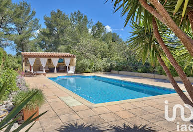 House with pool and terrace 3