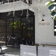 Merci café