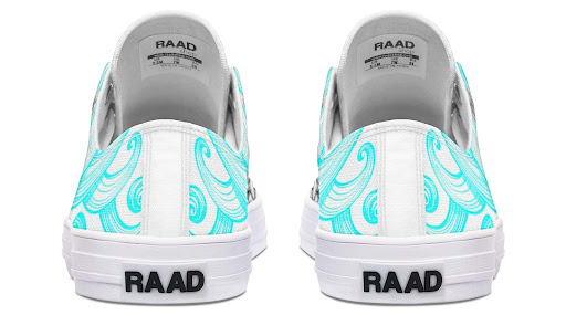 Title 8, Fashion Print Couple Low-Top Canvas Shoes. Comf...