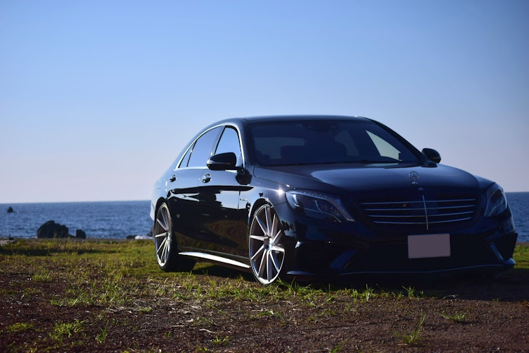 SクラスセダンのHOC・イメチェン✨・ホイール交換・VOSSEN CVT・俺の中でピックアップ級🤭に関するカスタム事例の投稿画像1枚目