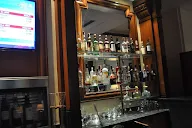 Savannah Bar, Radisson Blu Plaza Delhi photo 5