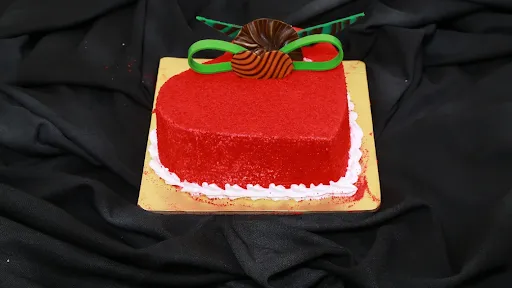 Red Velvet Heart Shape Cake [1 Kg]