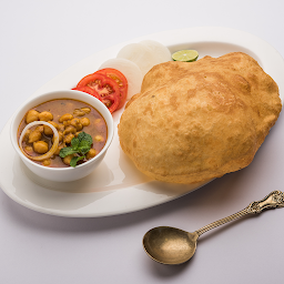 Chola Bhatura