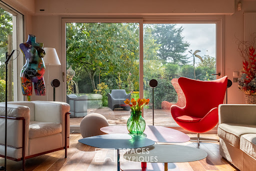 Maison avec piscine et terrasse 3