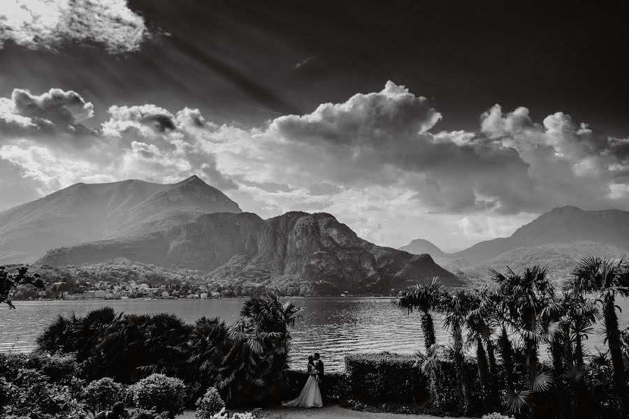 結婚式の写真家Alessio Martinelli (blackandlight)。2022 5月13日の写真