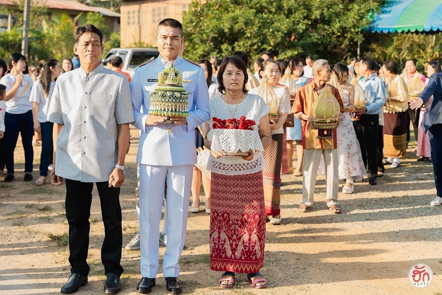 Jurufoto perkahwinan Amnad Bumrungvong (utdhouse). Foto pada 31 Ogos 2020