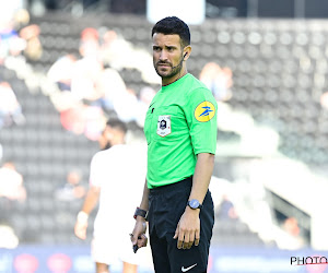 🎥 Incident insolite pour un arbitre du championnat irlandais