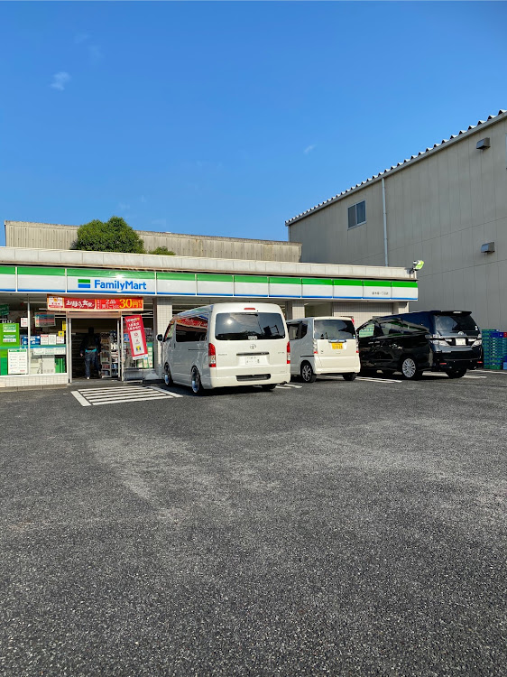 ハイエースバンの本阿さんが投稿したカスタム事例の投稿画像1枚目