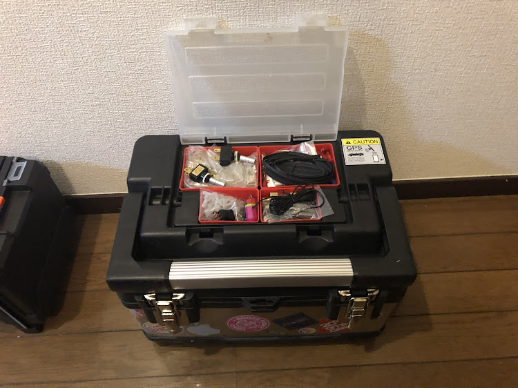 ブロンズプラドさんが投稿したsk11・TACTIX・工具箱・工具・車載工具に関するカスタム事例の投稿画像2枚目