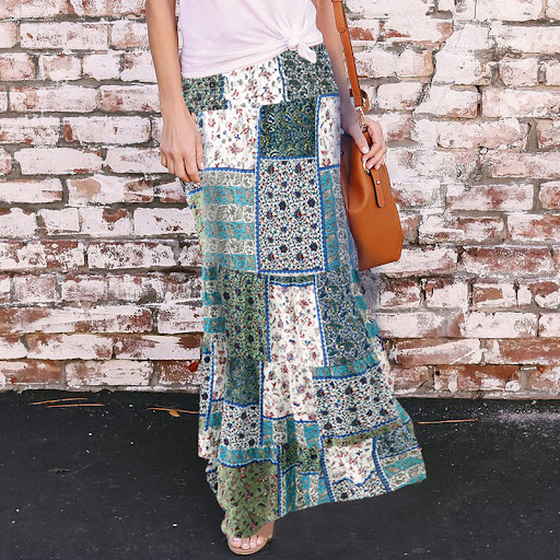 Title 2, Loose fashion print high waist skirt offers a c...