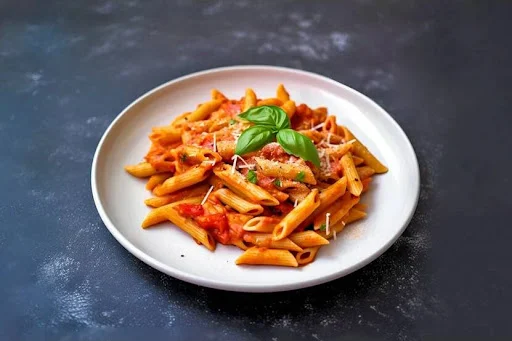 Onion Mushroom Red Sauce Delight Pasta